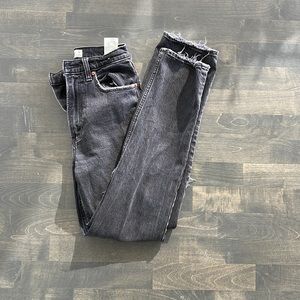 Abercrombie 90’s Ultra High Rise Ankle Straight Jean